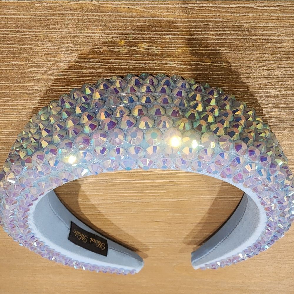 Elegant Crystal Embellished Headband